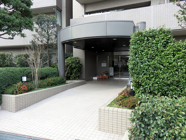 ソフィアすずかけ台ソルフェージュの外観