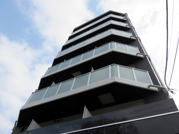 ジーベック高田馬場の外観