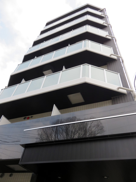 ジーベック高田馬場の外観