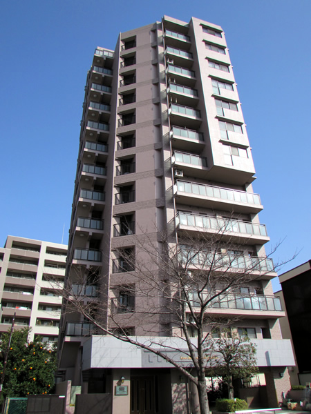 ライオンズマンション聖蹟桜通りの外観