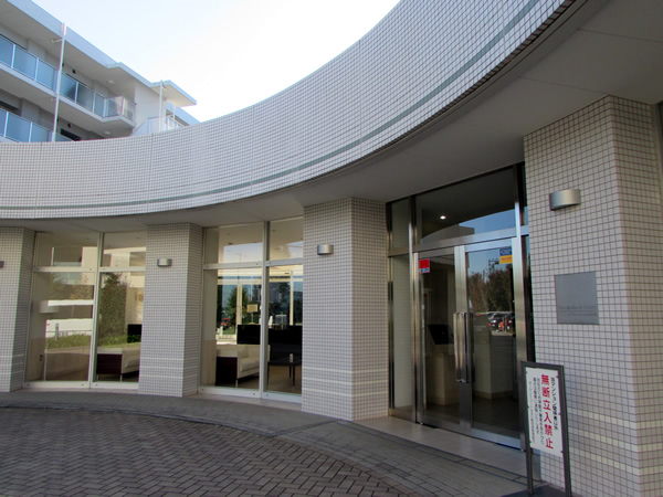 オーセントコートはるひ野３番街の外観