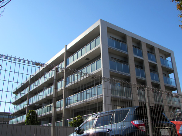 オーセントコートはるひ野２番街の外観