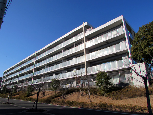 オーセントコートはるひ野１番街の外観