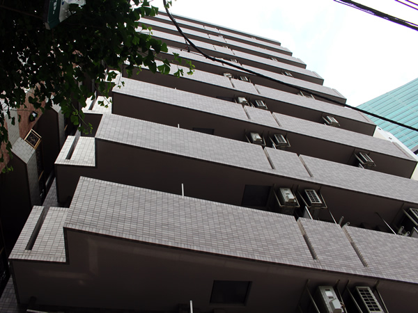 クレアシオン六本木の外観