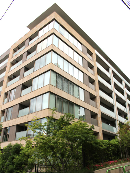 ブランズ麻布狸穴町の外観