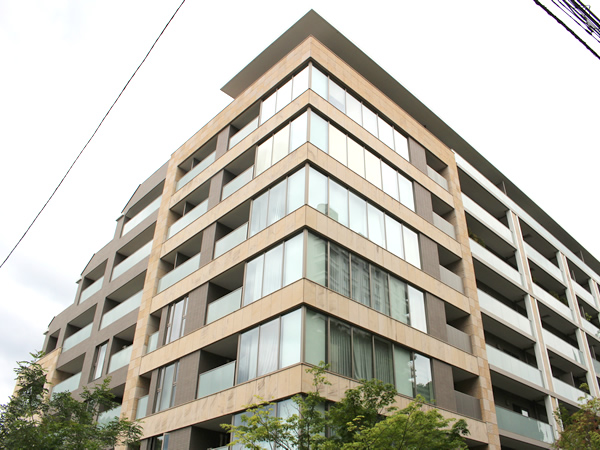 ブランズ麻布狸穴町の外観