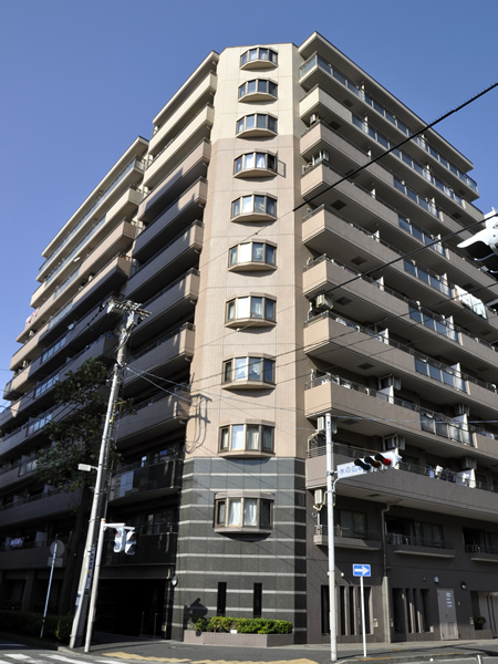 エクレール関内大通り公園の外観