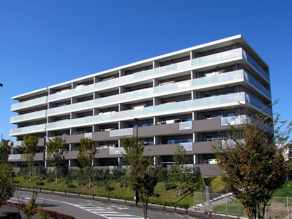 リーフィアレジデンスはるひ野の外観