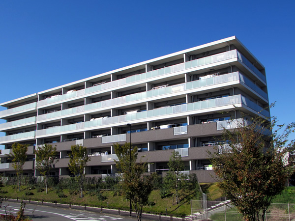 リーフィアレジデンスはるひ野の外観