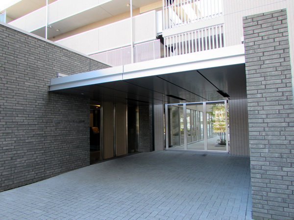 リーフィアレジデンスはるひ野の外観