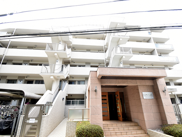 コンファーレ常盤平の外観