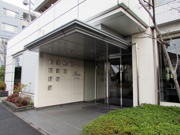 プラウディア五月台2の外観