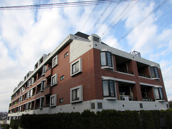 サンクタス五月台の外観