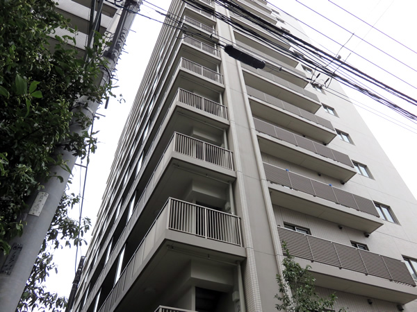 ベルドゥムール相模原の外観