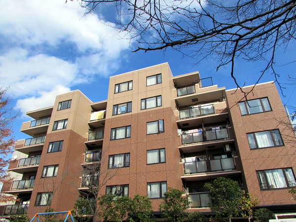 イトーピア多摩永山パークレジデンスの外観