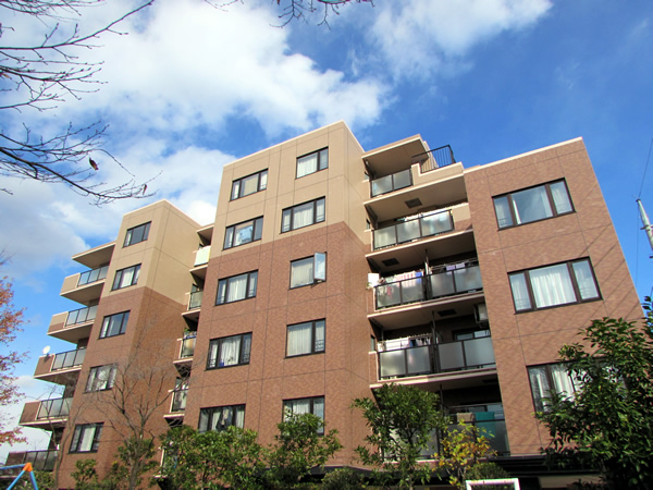 イトーピア多摩永山パークレジデンスの外観