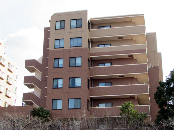 イトーピア多摩永山パークレジデンスの外観