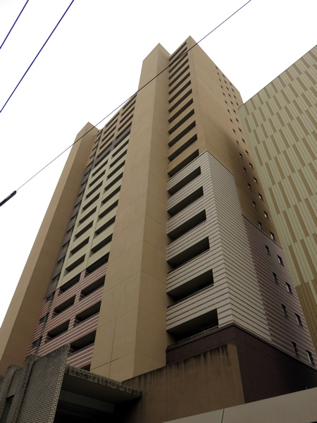 アデニウムタワー相模原の外観