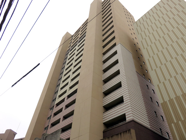 アデニウムタワー相模原の外観