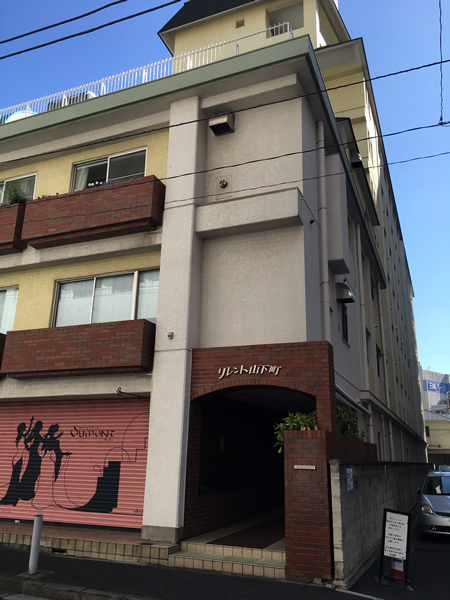 リレント山下町の外観