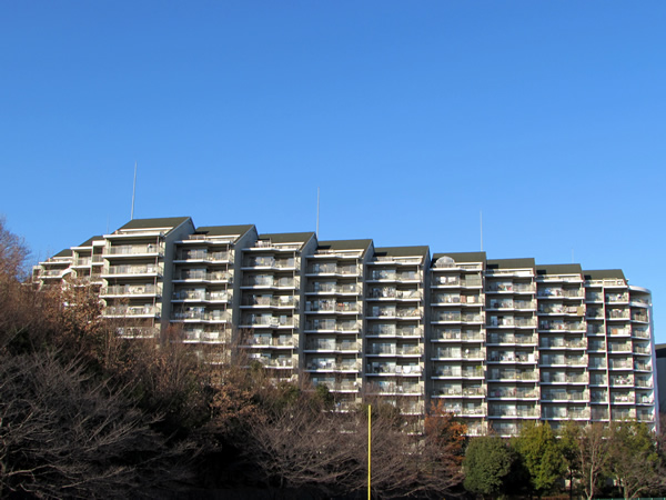 みはらしの家B棟の外観