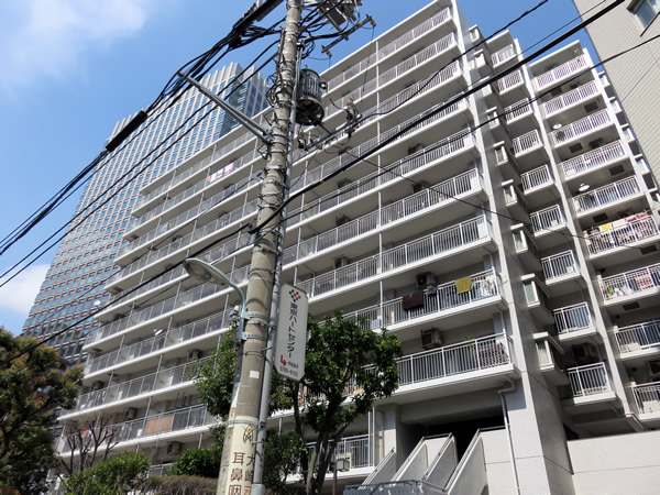 グローリア初穂御殿山の外観