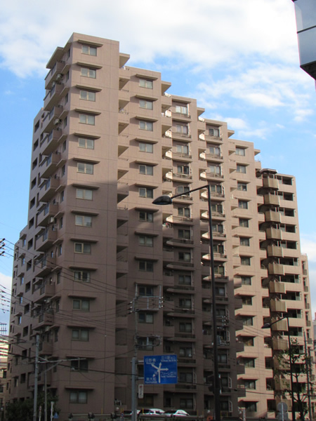 クリオ立川2番館の外観