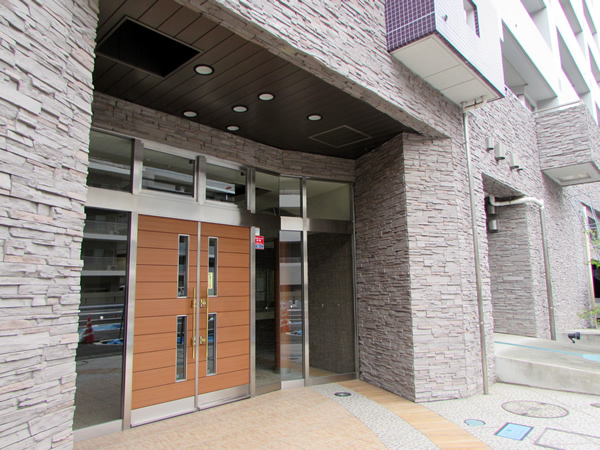 サンクタス新百合ヶ丘シームリィの外観