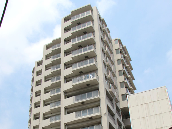 ヴィークコート新百合ヶ丘の外観