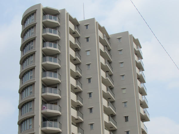 ヴィークコート新百合ヶ丘の外観