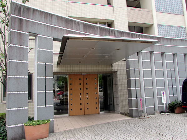 ヴィークコート新百合ヶ丘の外観