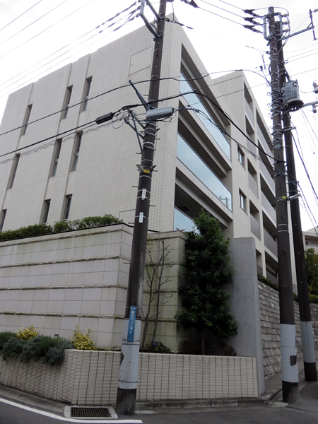 プラウド青葉藤ガ丘の外観