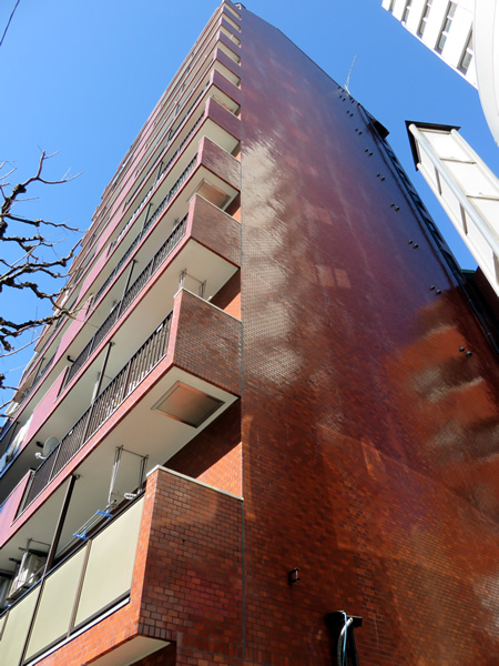 シャンボール第2八王子の外観