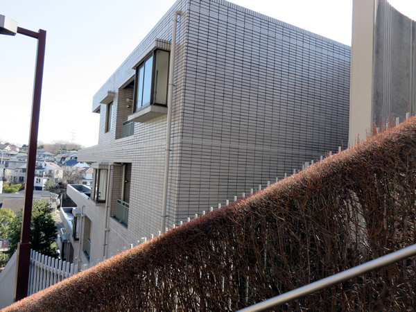 パークハイム新百合ヶ丘2番館の外観