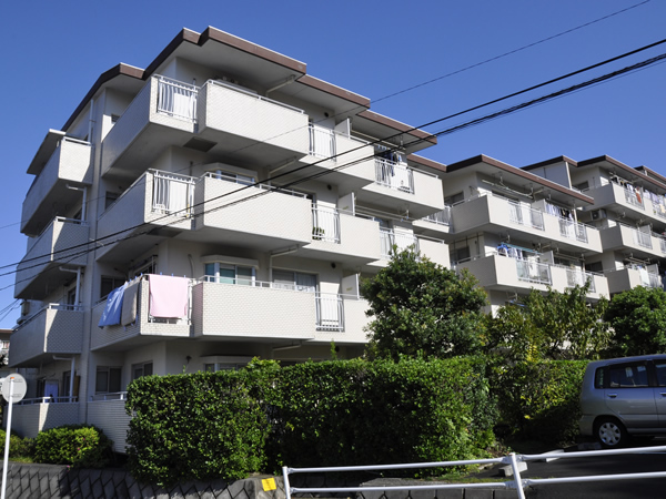 グリーンコーポ篠原第２Ｊ棟の外観