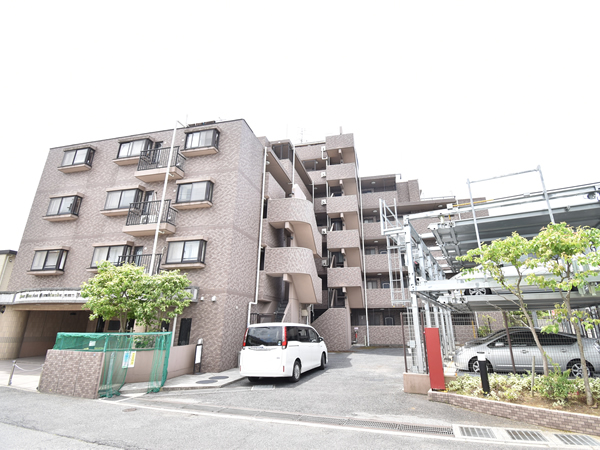 ライオンズマンション原木中山第3の外観