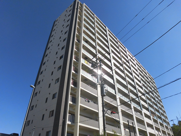 レーベンハイム緑ヶ丘エアーズの外観