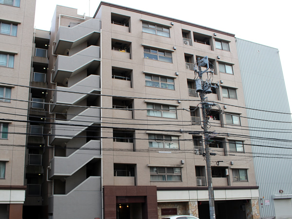 セントラルコート横濱井土ヶ谷の外観