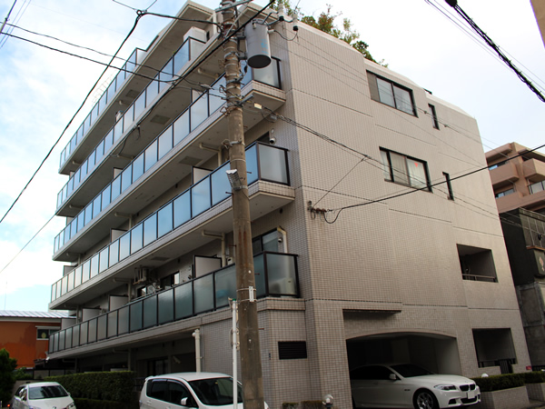 コスモ横浜蒔田の外観