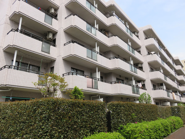 ロビーシティ相模大野５番街１４号棟の外観