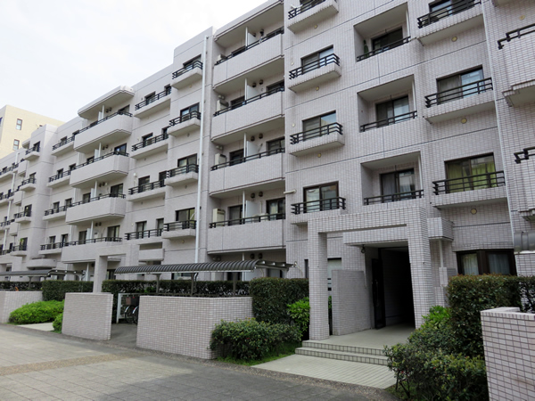 ロビーシティ相模大野５番街１４号棟の外観