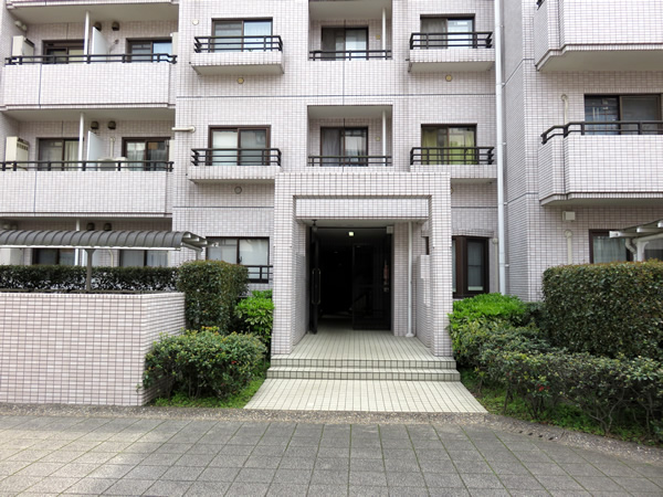 ロビーシティ相模大野５番街１４号棟の外観