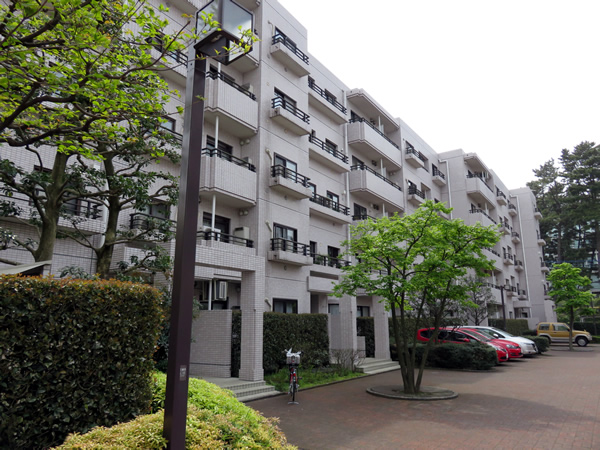 ロビーシティ相模大野5番街13号棟の外観