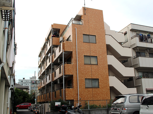 マリオン横浜第4花ノ木の外観