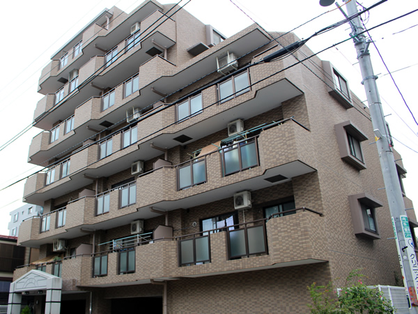 ノーブル横浜蒔田の外観