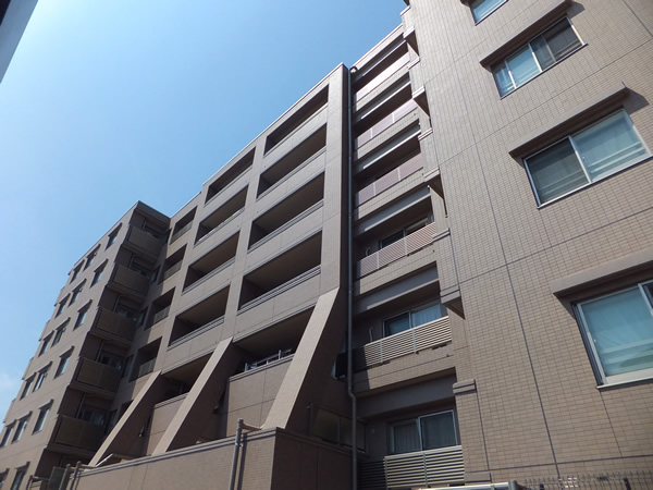 ナイス港北ニュータウンステーションプラザの外観