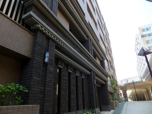 ナイス港北ニュータウンステーションプラザの外観