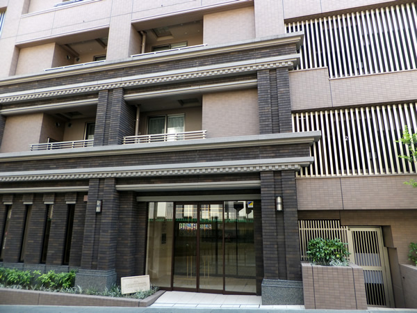 ナイス港北ニュータウンステーションプラザの外観