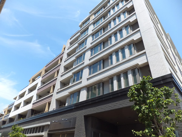 ライオンズ港北ニュータウンステーションレジデンスの外観