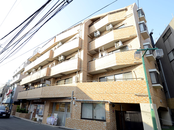 ライオンズマンション日吉台の外観